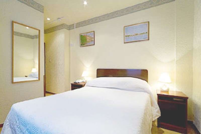 La Gaffe - Bed And Breakfast Лондон Номер фото